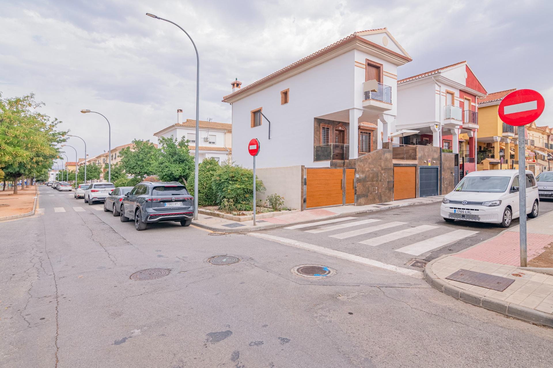 IMPRESIONANTE CASA EN AMBROZ!!!!!!!!! - foto 2