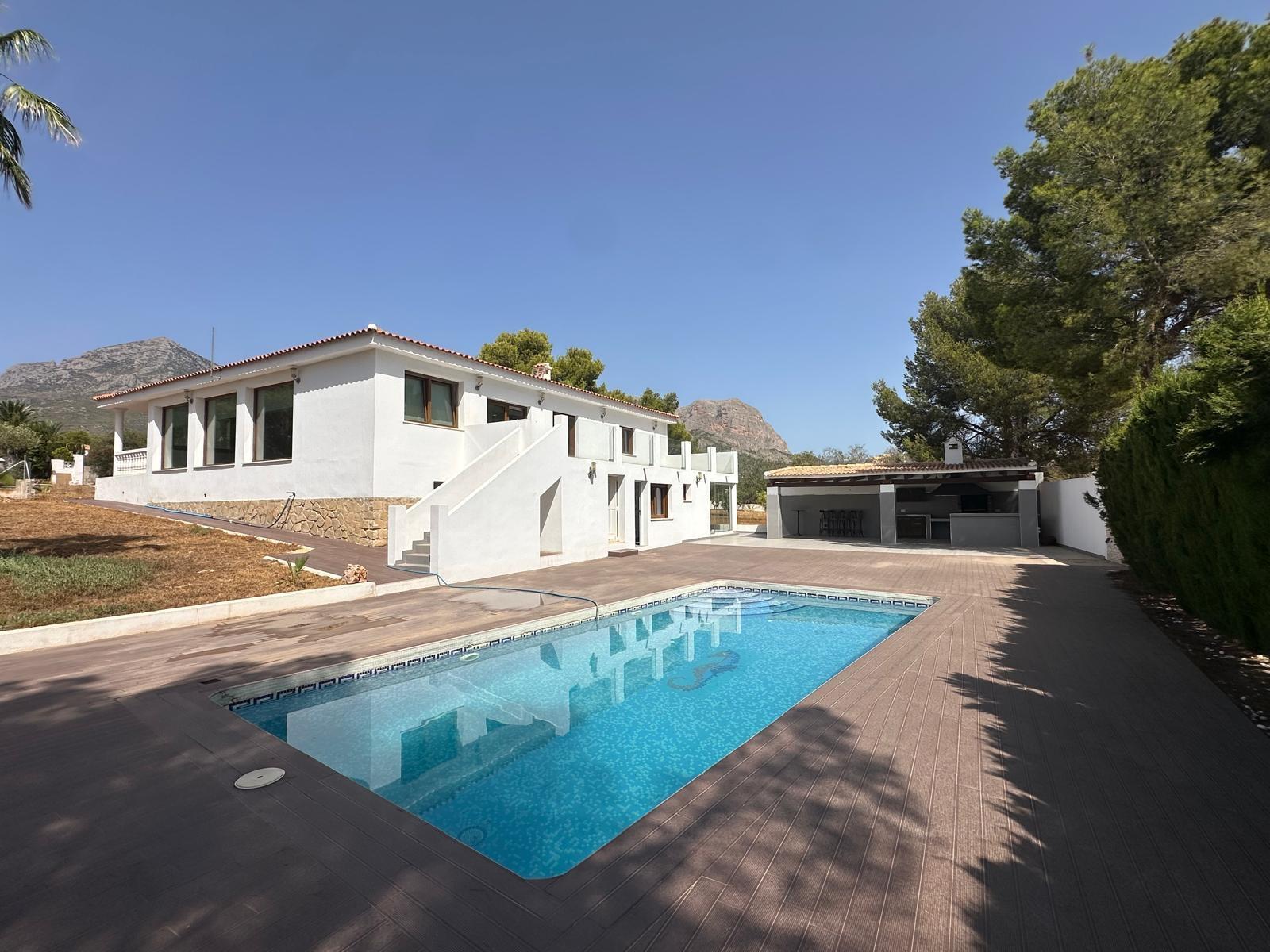 SE VENDE CASA DE LUJO EN LA NUCÍA - foto 4