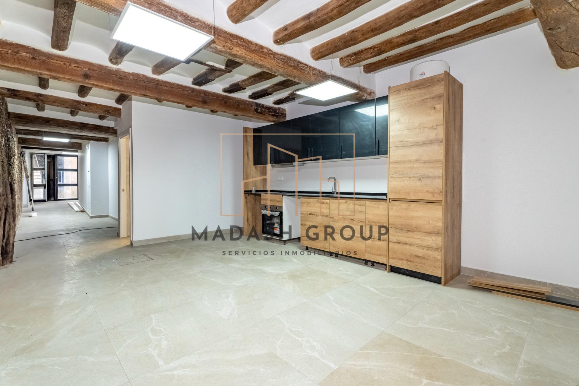 Exclusivo Bajo de Obra Nueva en el Corazón de Reus - foto 2