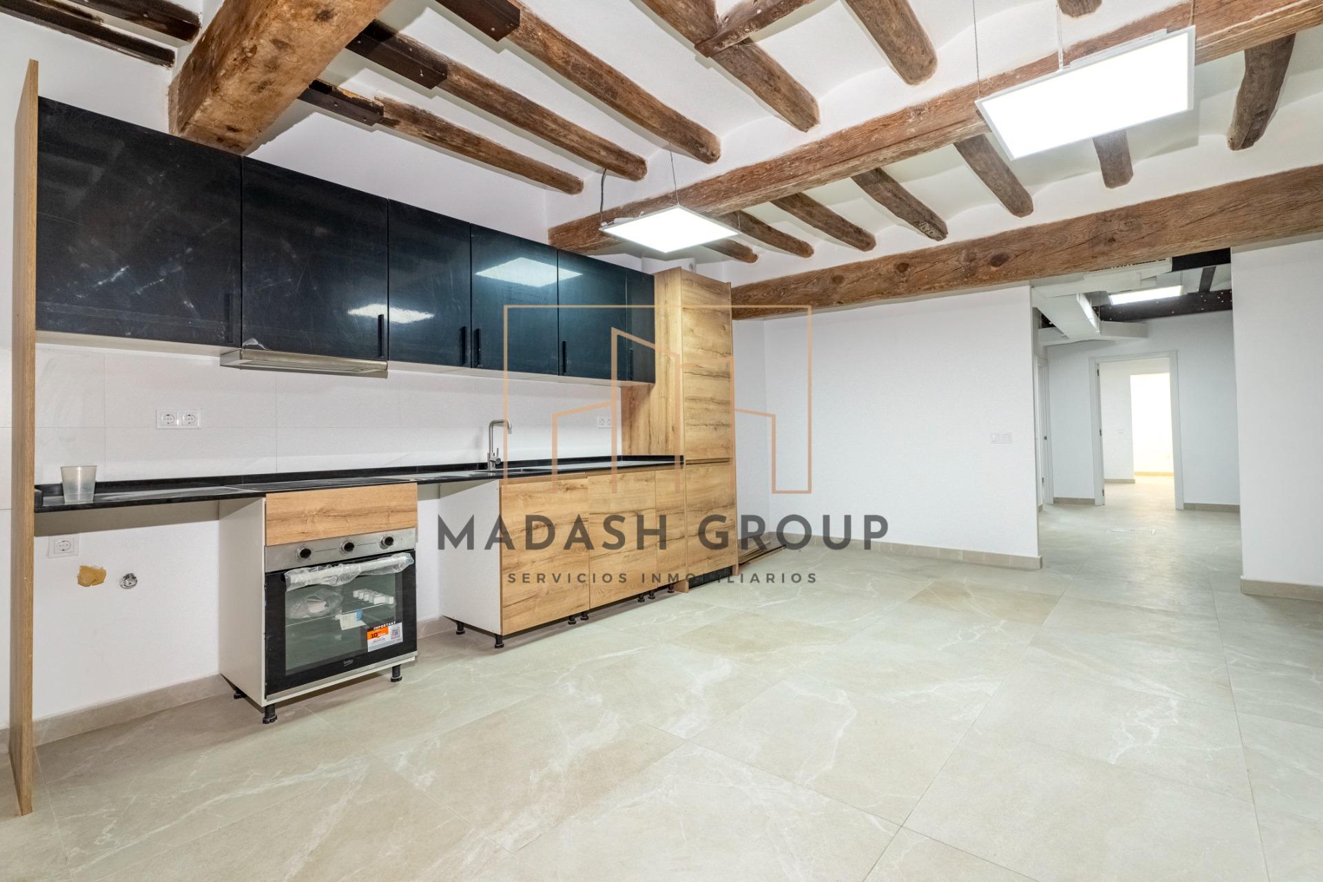 Exclusivo Bajo de Obra Nueva en el Corazón de Reus - foto 4