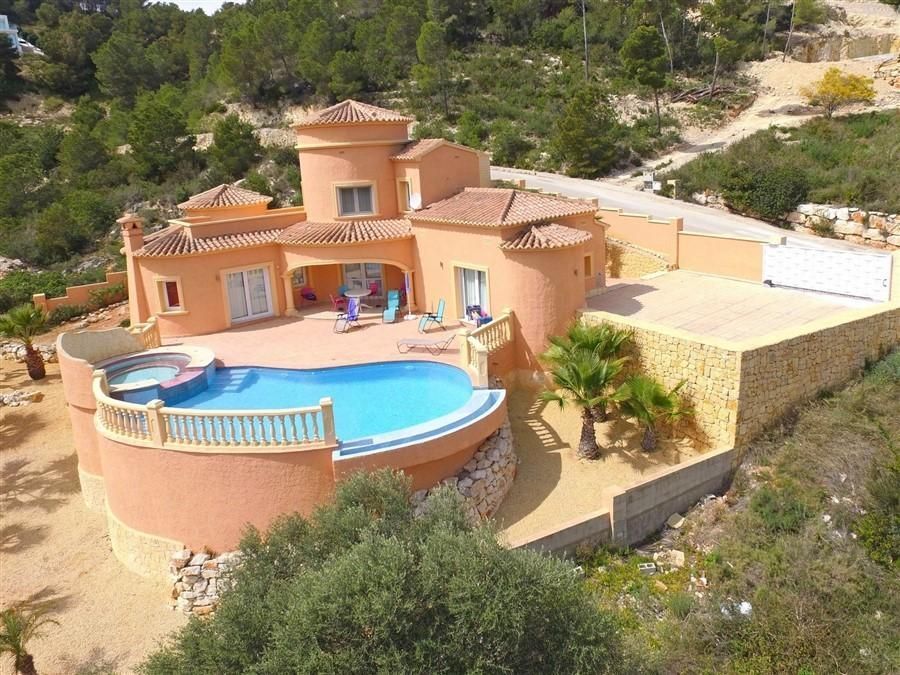 Villa 3 habitaciones 250m² en venta - Montañar I