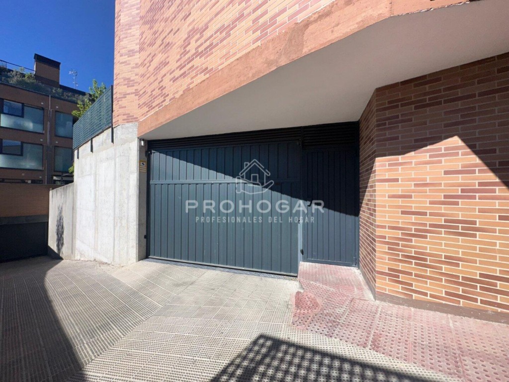 Venta de garaje en Colmenar viejo, - foto 2