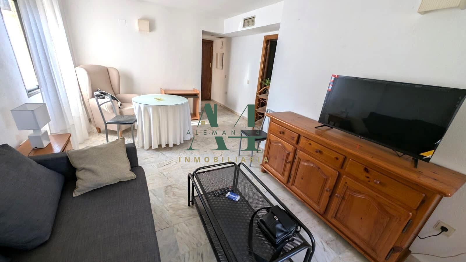 Acogedor Apartamento en Alquiler en Hernán Cortés, Cáceres p - foto 3