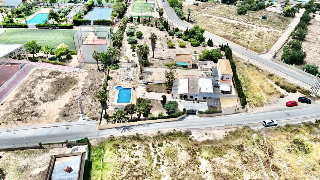 Casa de campo 6 habitaciones 347m² en venta - Pueblo 8 - foto 3