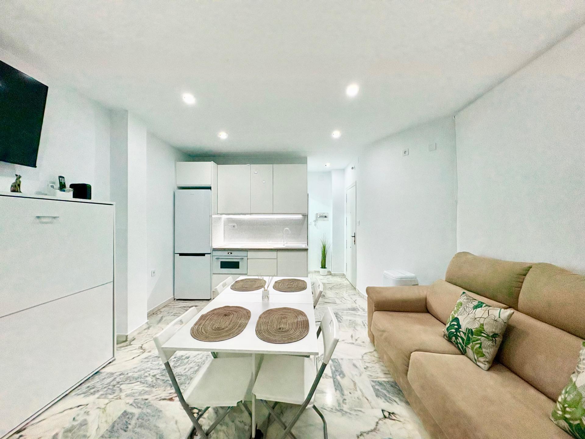 Local-Apartamento: Tu Refugio Ideal en la Playa - foto 2