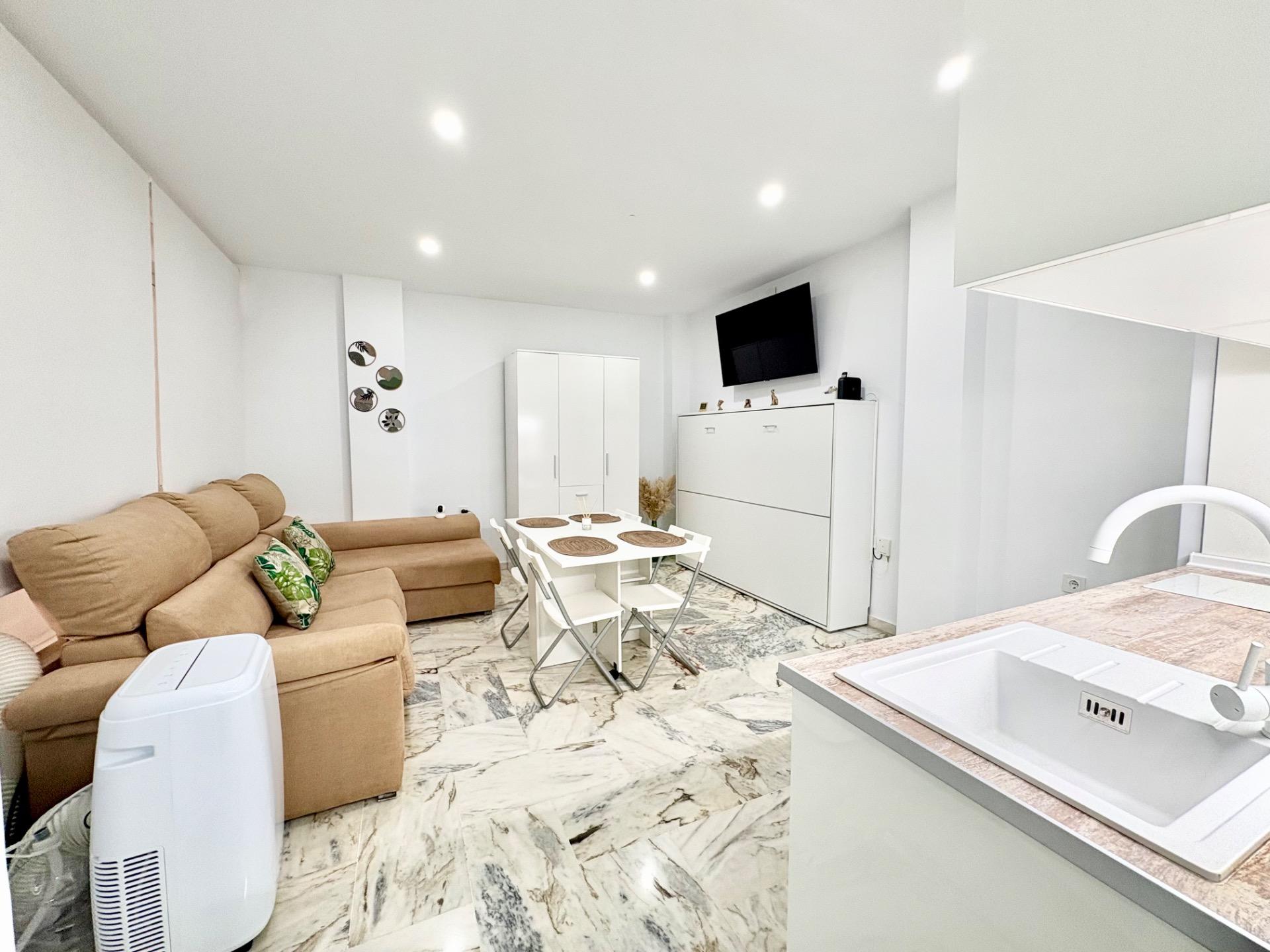 Local-Apartamento: Tu Refugio Ideal en la Playa - foto 3