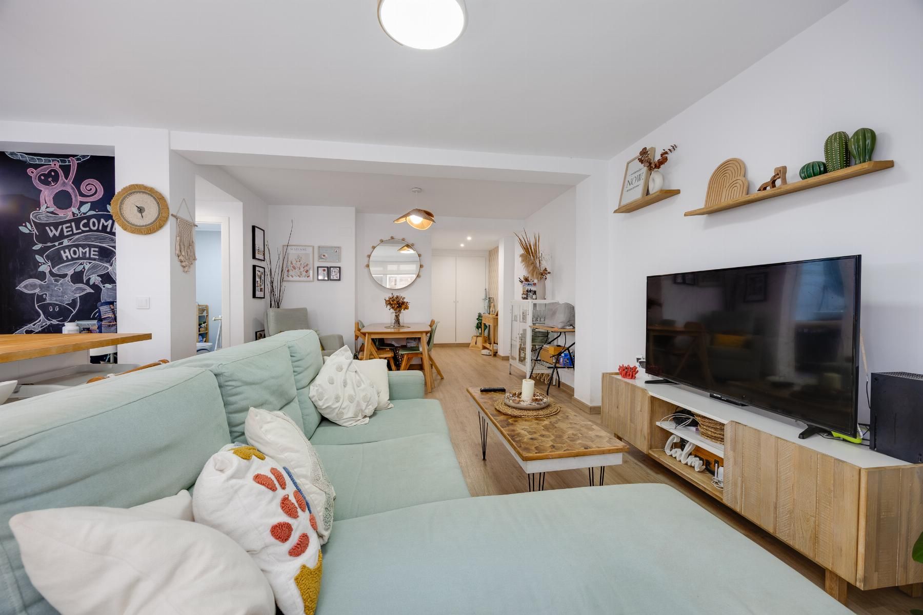 APARTAMENTO DE 3 DORMITORIOS Y 2 BAÑOS EN TORREVIEJA (PLAYA DE LOS NAUFRAGOS)