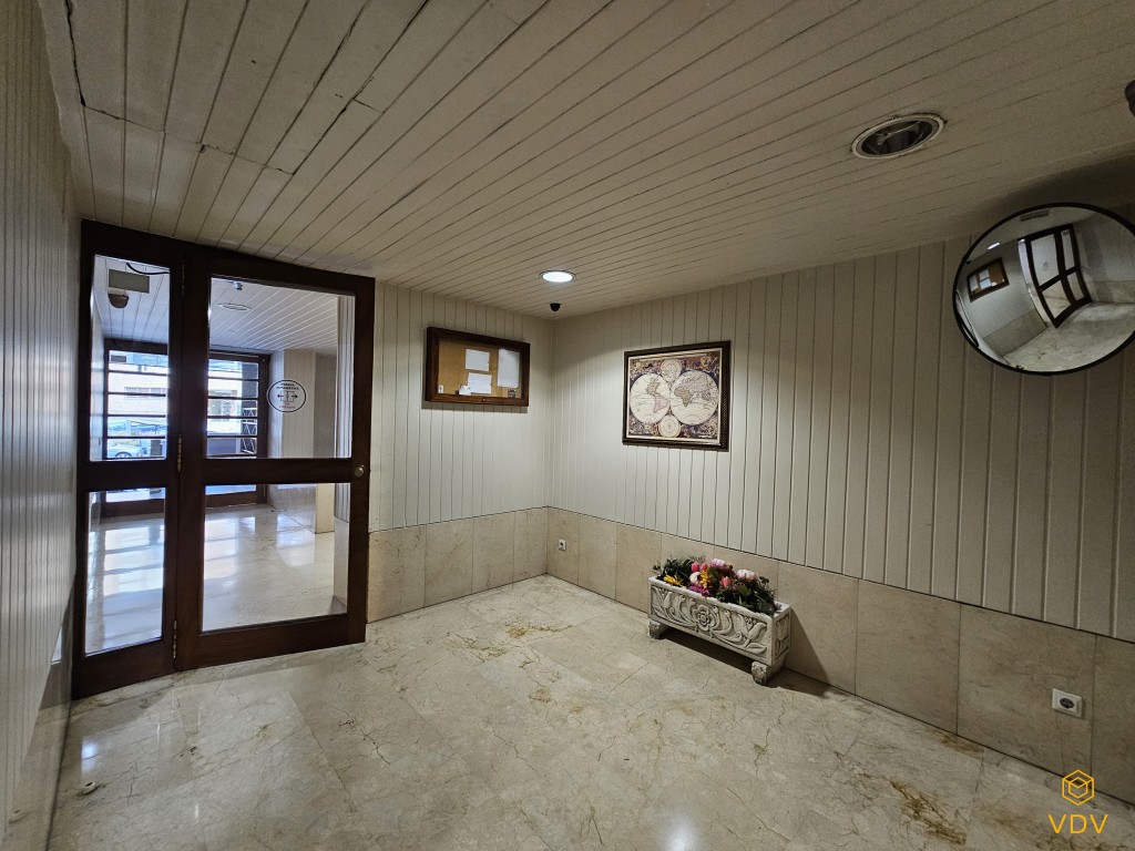 Piso en Venta en Pamplona Navarra AZPILAGAÑA - foto 2