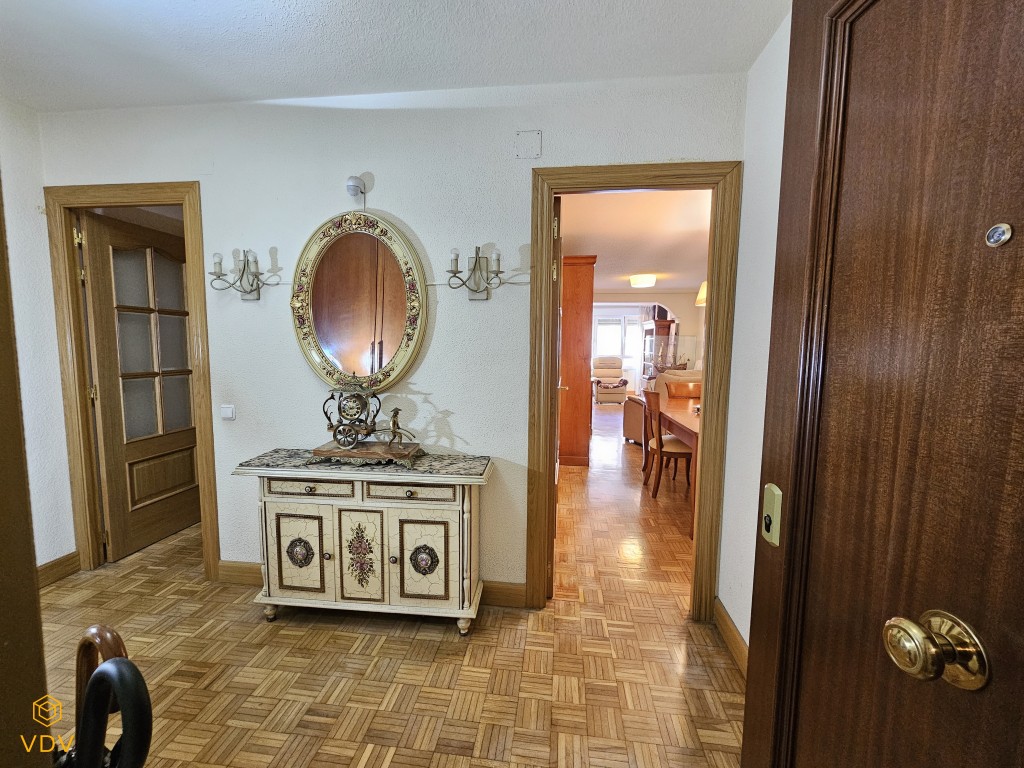Piso en Venta en Pamplona Navarra AZPILAGAÑA - foto 3