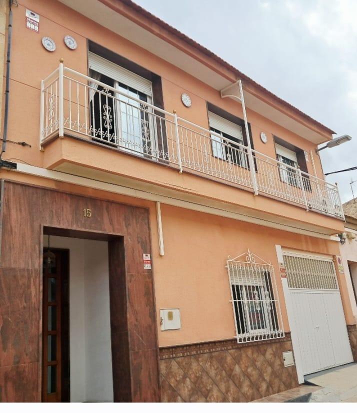 Fabulosa casa de 317 m2 en Los Ramos, Murcia – Amplio garaje