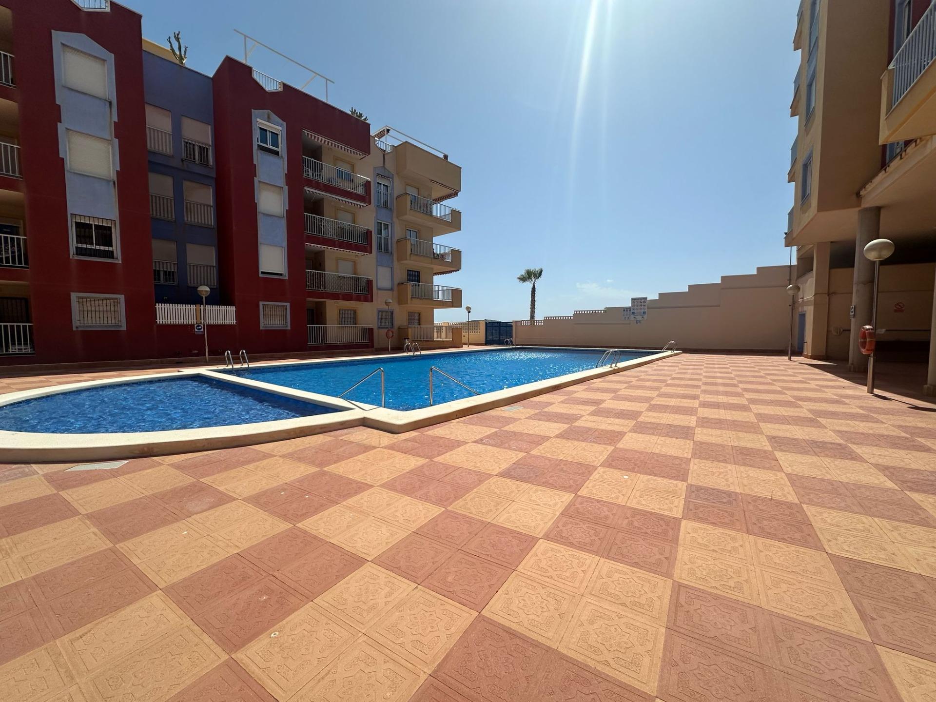 APARTAMENTO EN CUATRO PLUMAS TODO EL AÑO - foto 2