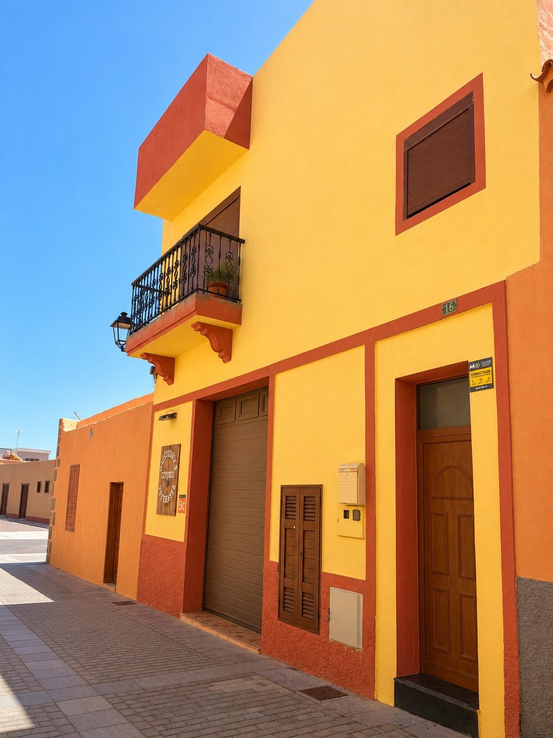 Vivienda singular de 148 m2 útiles, amplios espacios y gran  - foto 4