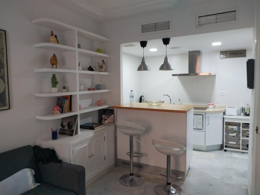 Bonito apartamento en Pasaje de Los Azahares!!! - foto 3