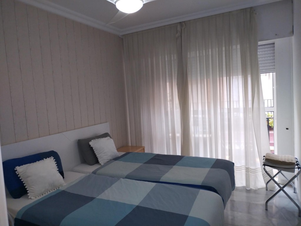 Bonito apartamento en Pasaje de Los Azahares!!! - foto 5
