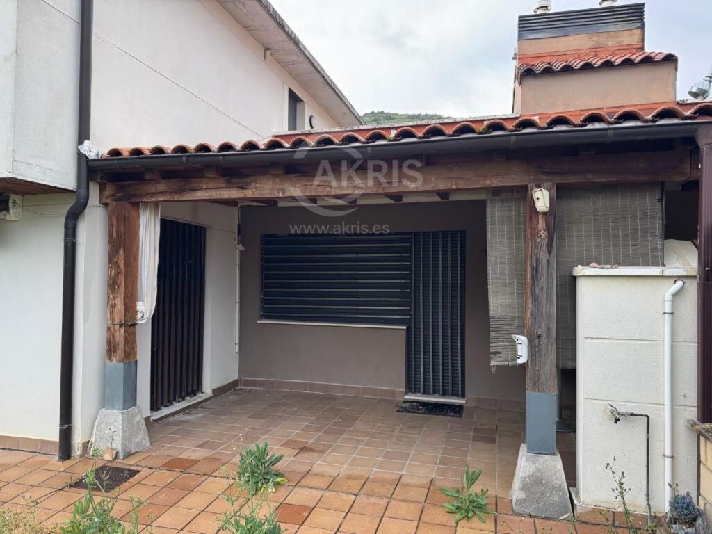 Adosado en Sarasa - foto 4