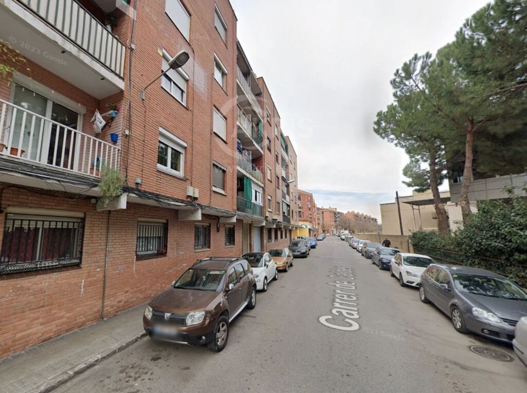 Piso en La Llagosta - foto 3