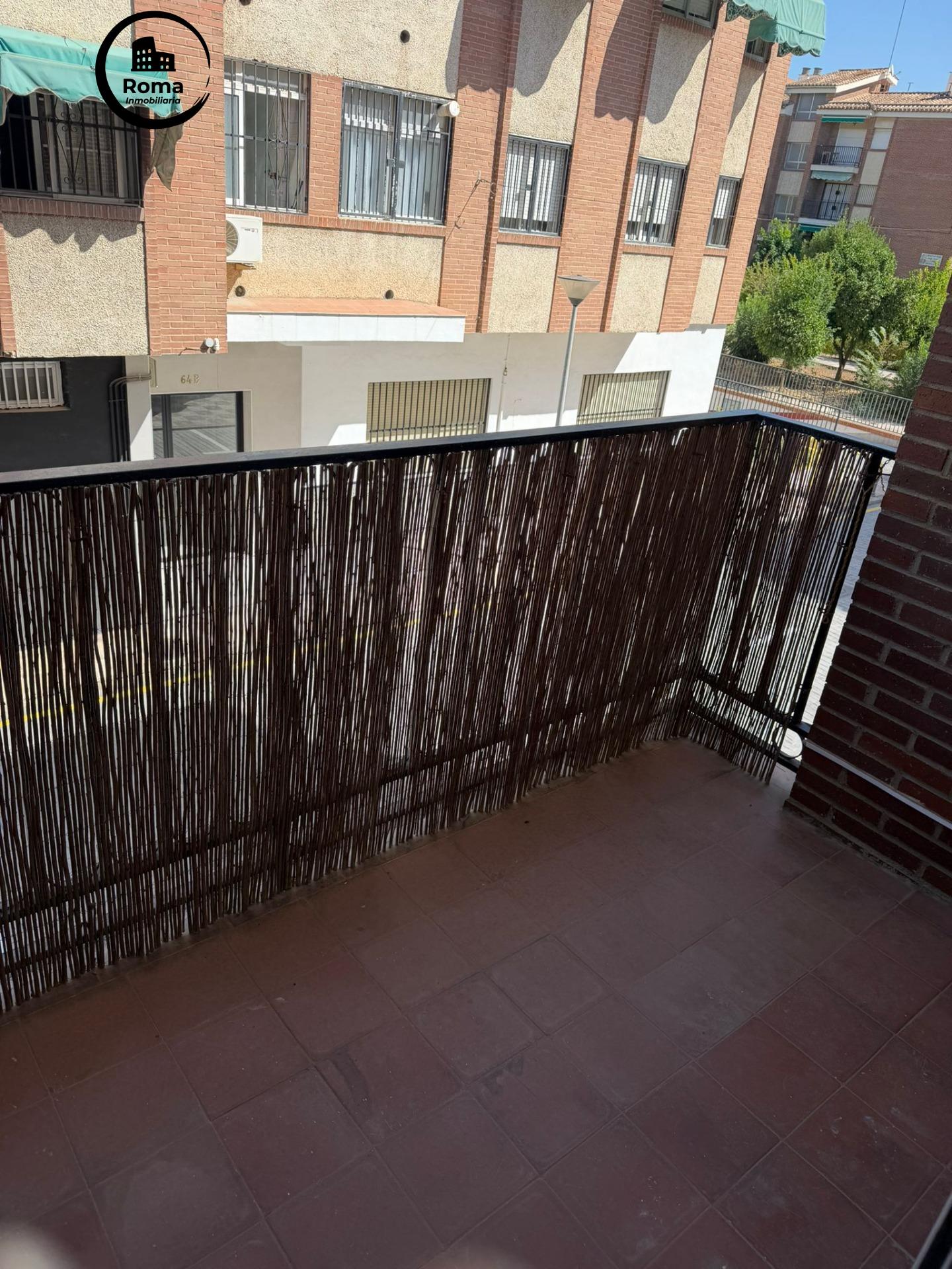 Granada Capital PISO PARA ESTUDIANTES 4 habitaciones - foto 3