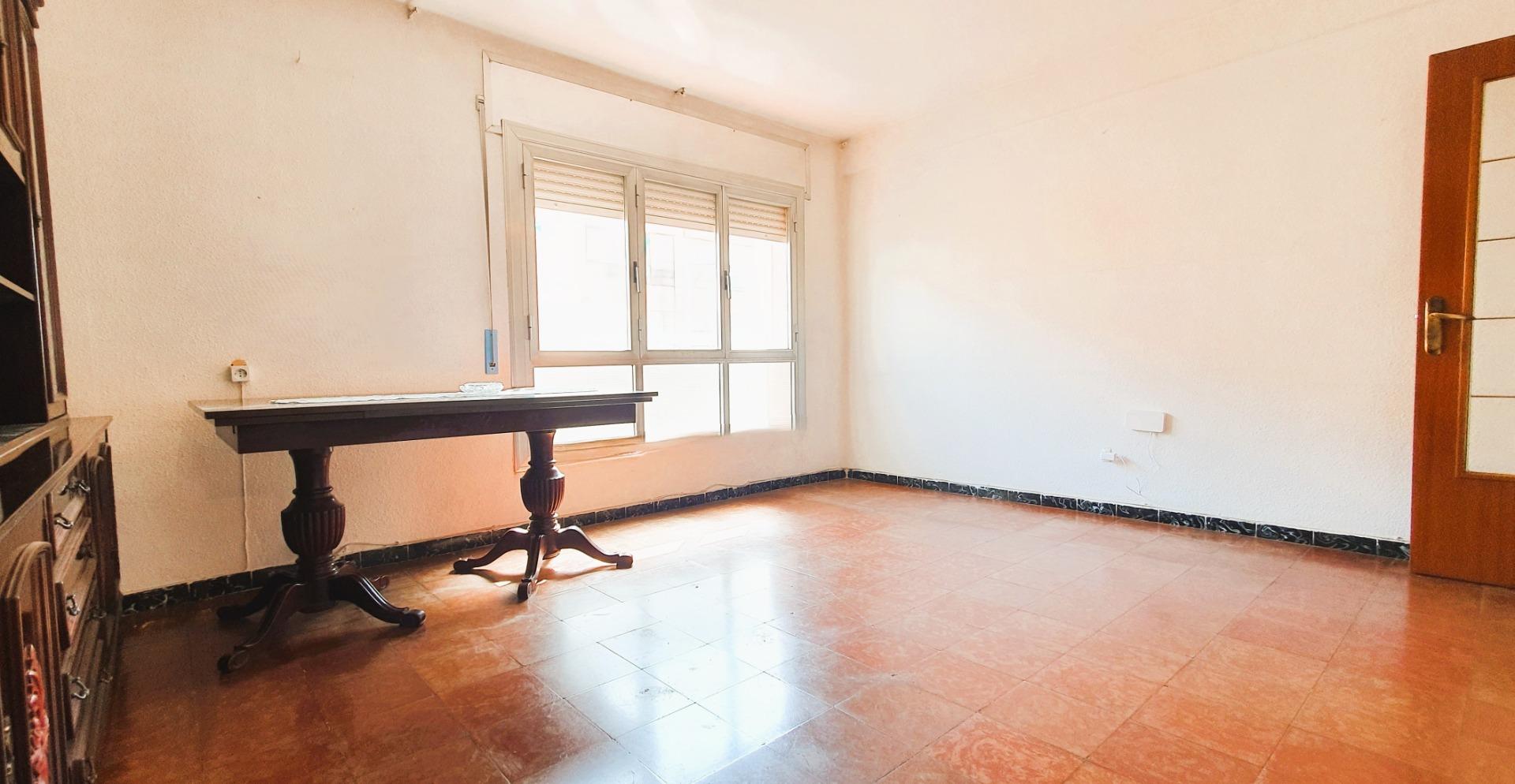 4 habitaciones Y MUY LUMINOSO !!!