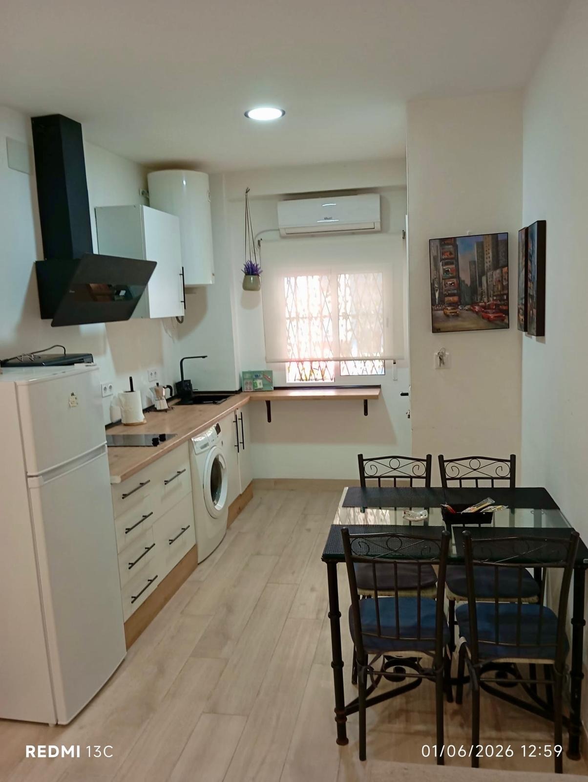 A. CASA DE DOS PLANTAS CON APARTAMENTO TURÍSTICO EN PLANTA B - foto 2