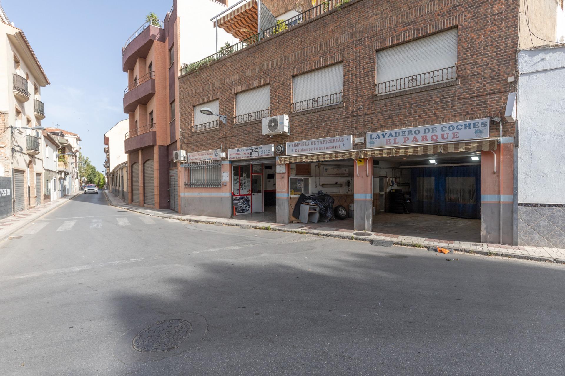 Local comercial 123m² en venta - Zona metropolitana