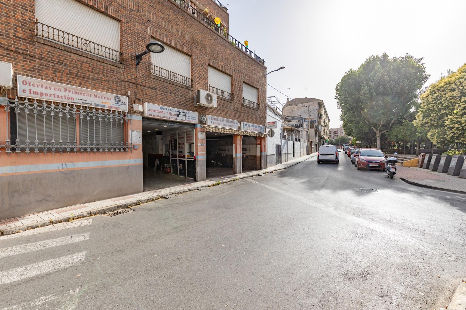 Local comercial 123m² en venta - Zona metropolitana - foto 3