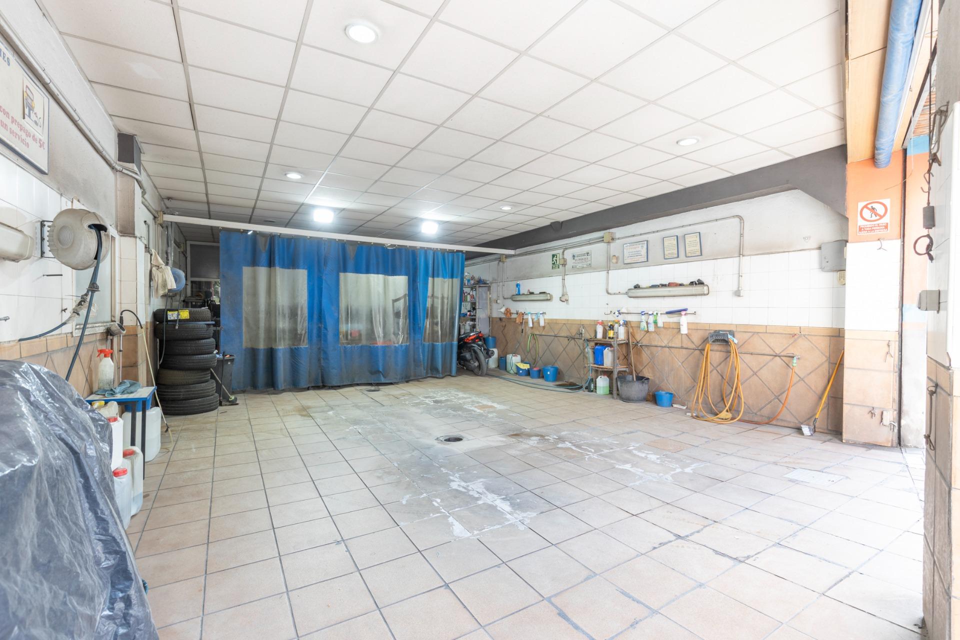 Local comercial 95m² en venta - Zona metropolitana - foto 2