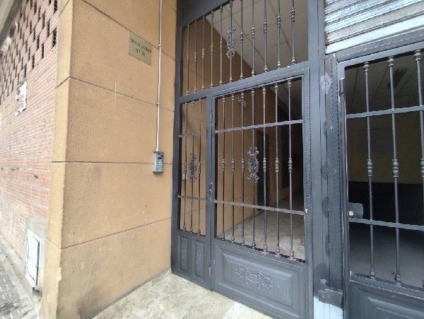 OPORTUNIDAD VENTA PISO EN JUMILLA ( OKUPADO ) - foto 2