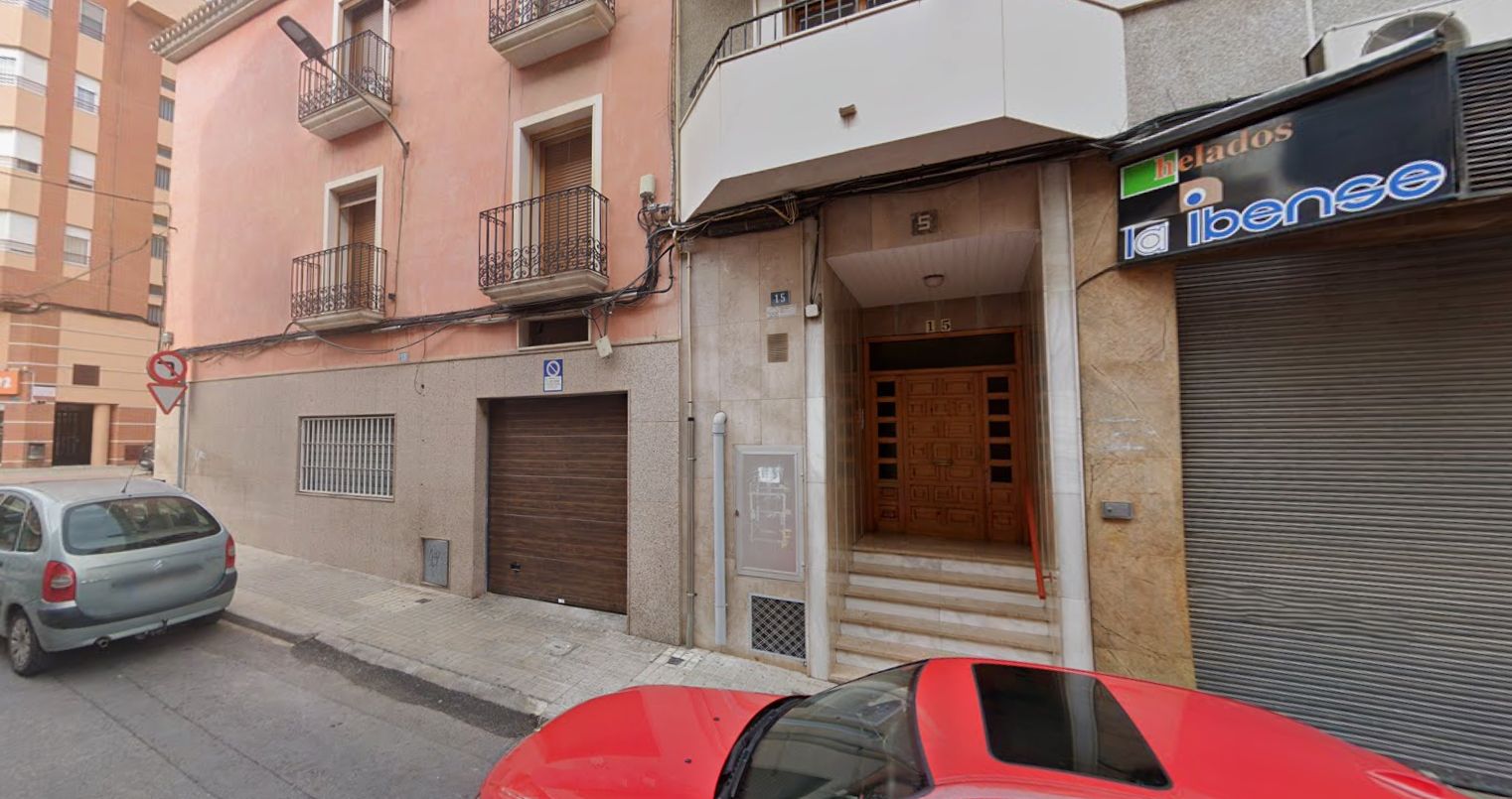 OPORTUNIDAD VENTA PISO EN YECLA ( ALQUILADO ) - foto 2