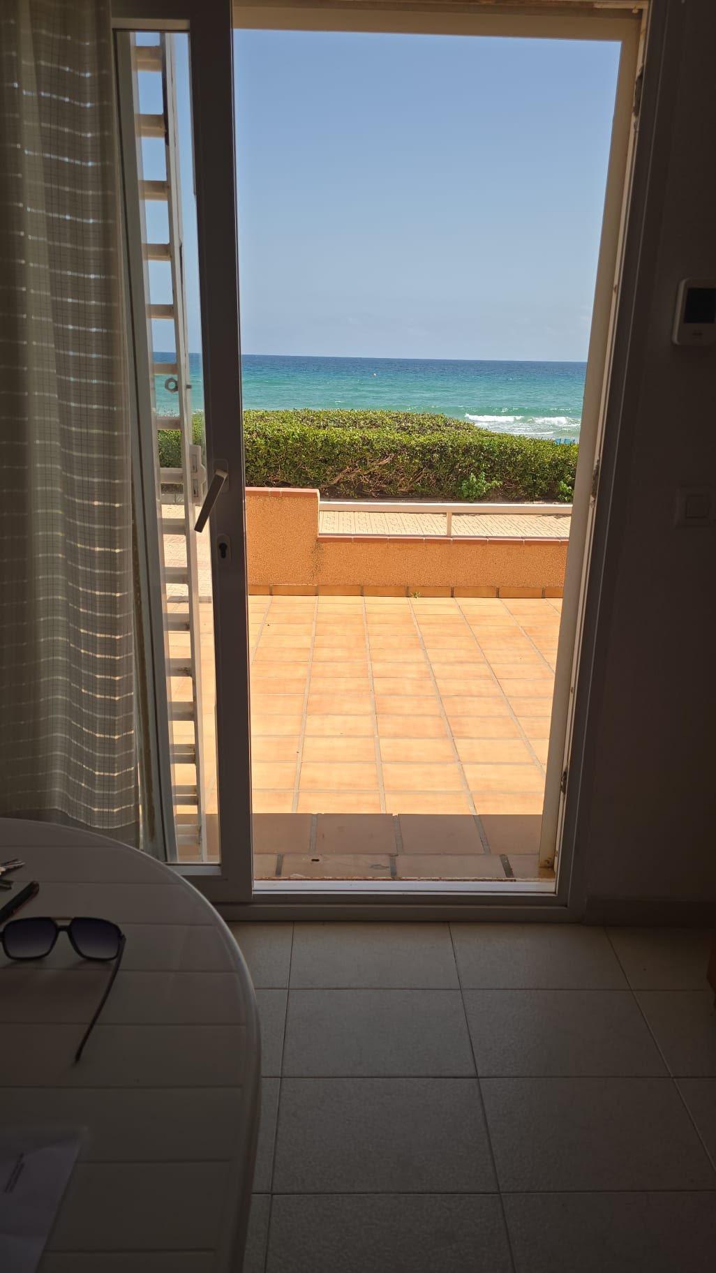 TU CASA A PIE DE PLAYA EN LA MANGA DEL MAR MENOR - foto 4