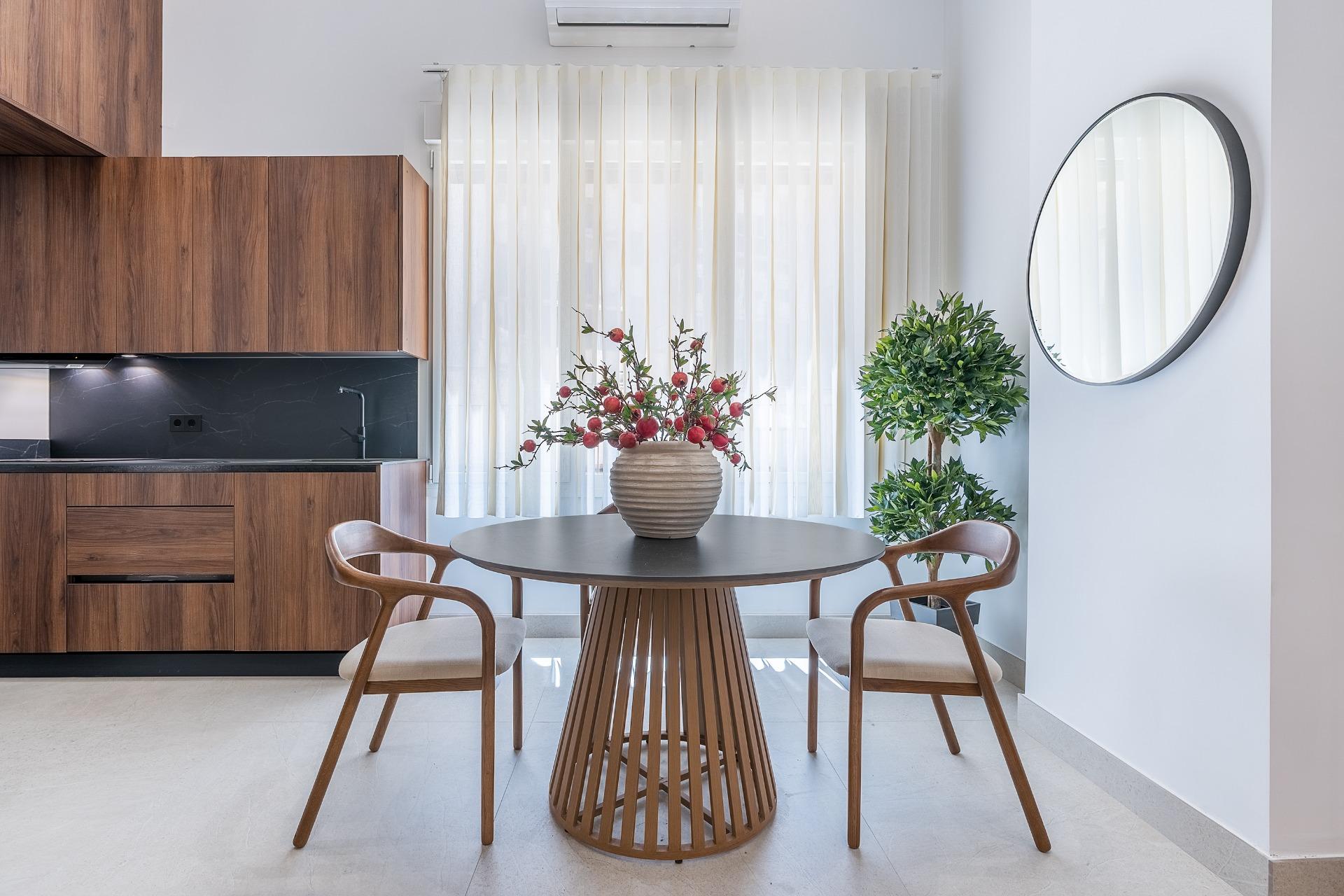 PRECIOSO ESTUDIO DE LUJO EN URBANIZACION TRIUNFO JARDIN