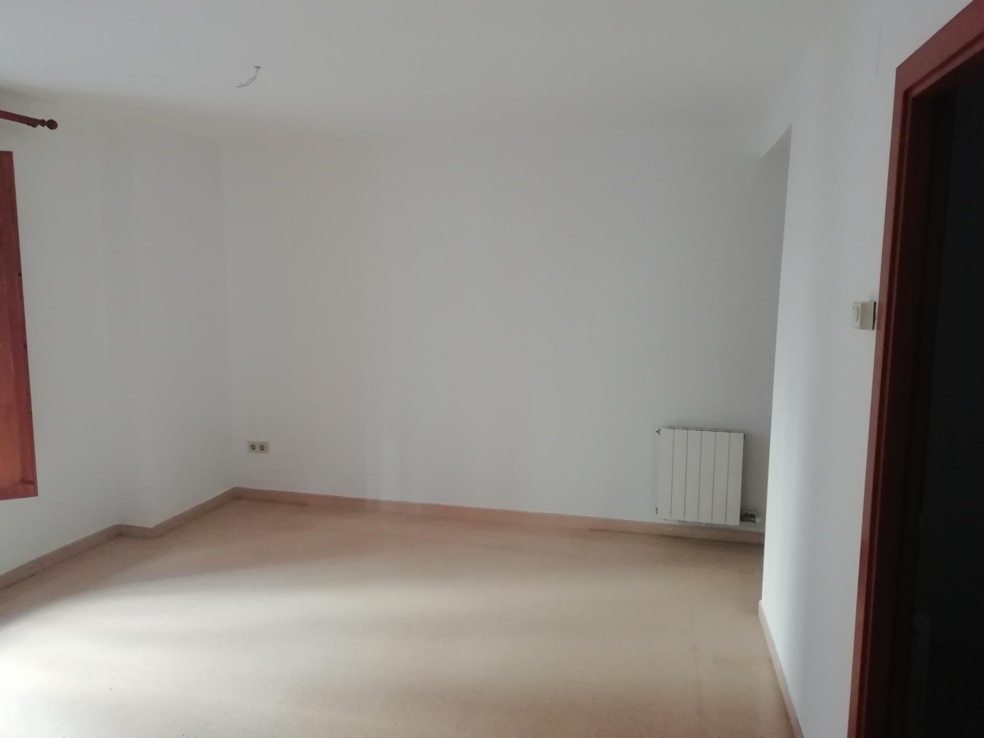 PISO DE 3 habitaciones CON PARKING EN PLENO CENTRO DE TARRAG - foto 4