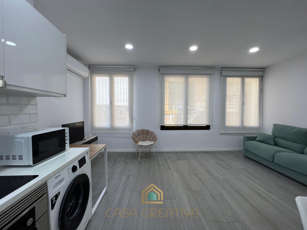 ESTUDIO LOFT EN ALQUILER JUNTO AL MERCADO CENTRAL – VALENCIA - foto 3