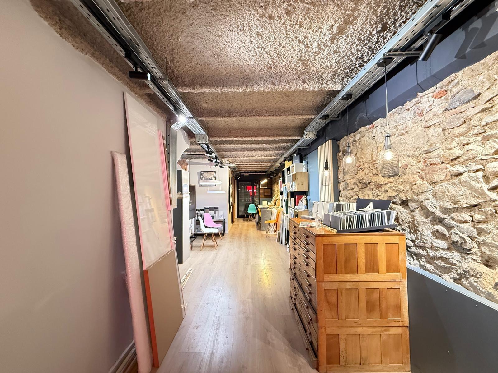Local comercial en venta en Reus – 66 m2 en dos plantas - foto 3