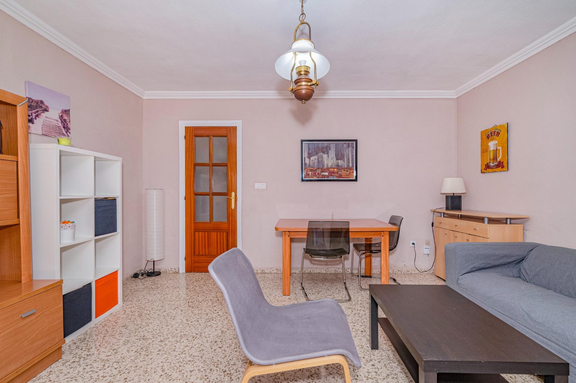 Piso de 3 habitaciones con mucho potencial en Parque Nueva G - foto 3