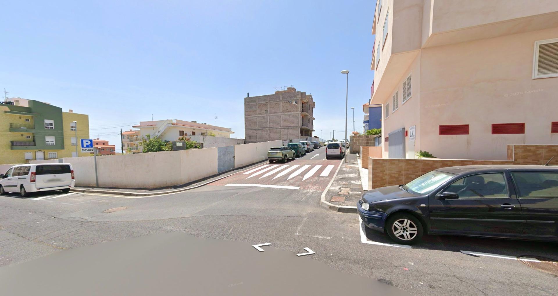 SOLAR URBANO CONSOLIDADO EN SAN ISIDRO – 204 m2 SE PUEDE CON - foto 2