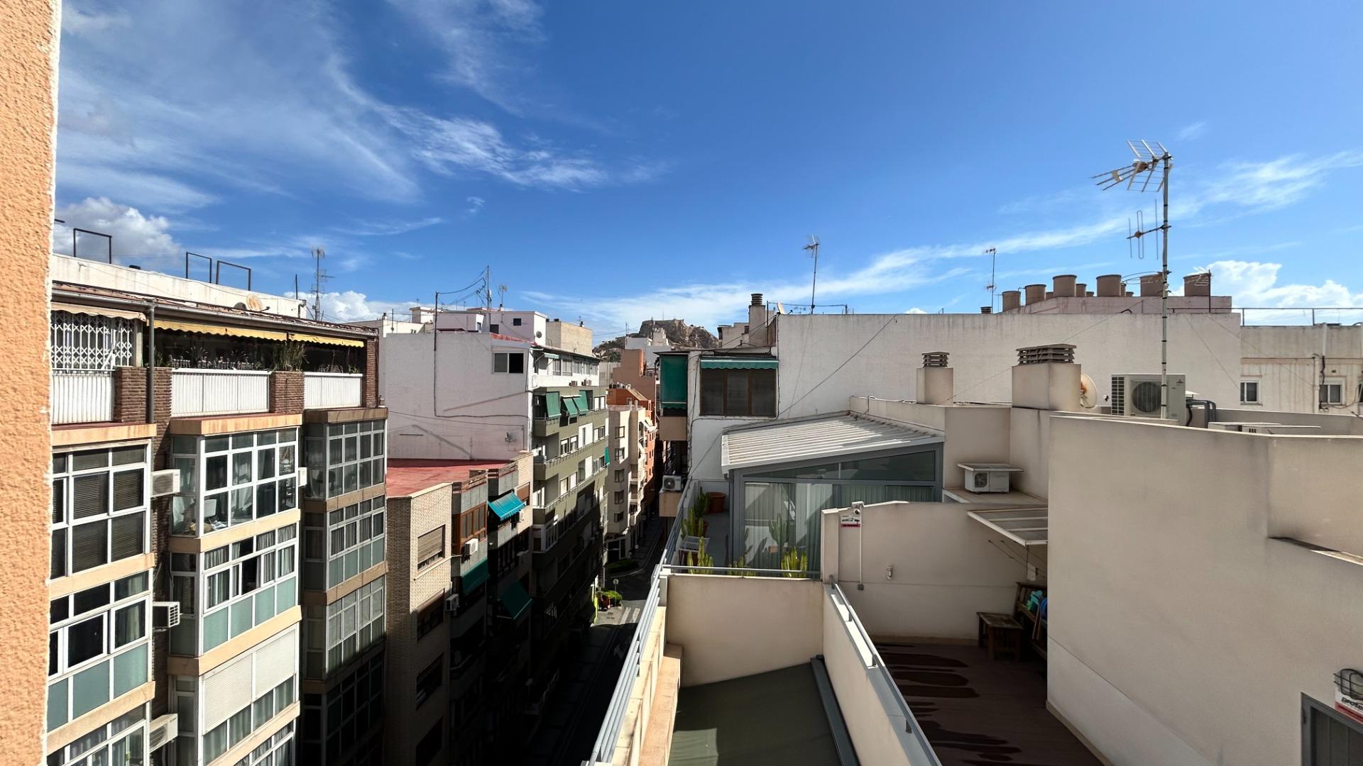 Ático en pleno centro de Alicante
