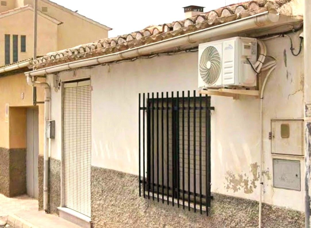 OPORTUNIDAD VENTA CASA EN TOTANA (ALQUILADO ) - foto 2