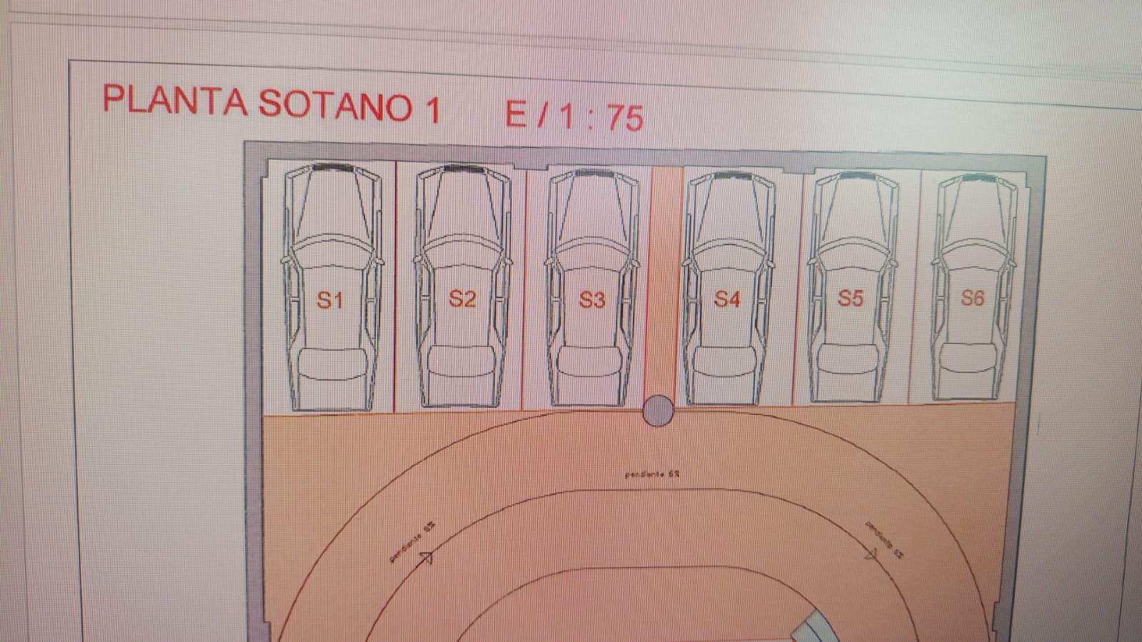 Plaza de Aparcamiento en Venta en Carolinas Bajas, Alicante  - foto 3