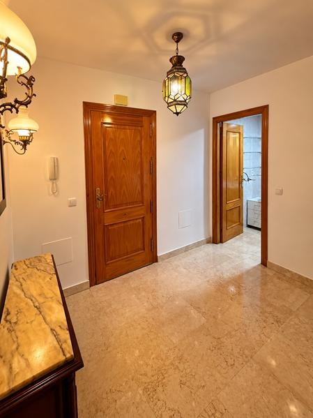 EN VENTA FANTÁSTICO PISO, MUY LUMINOSO Y TOTALMENTE LISTO PARA ENTRAR A VIVIR