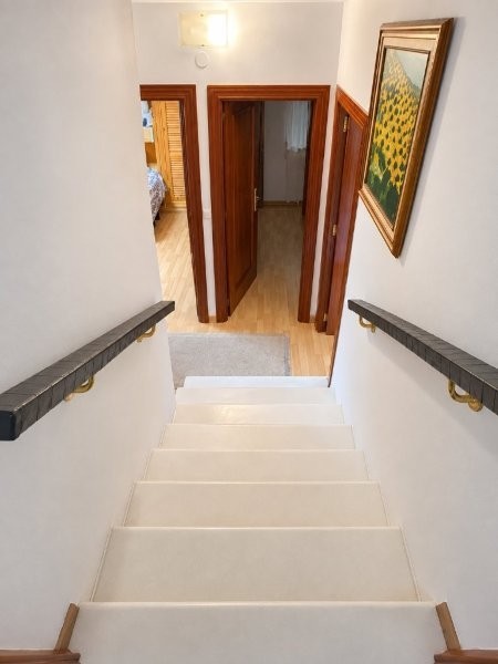 MAGNÍFICO DÚPLEX DE TRES DORMITORIOS EN VENTA EN CARLOS HAYA - foto 4
