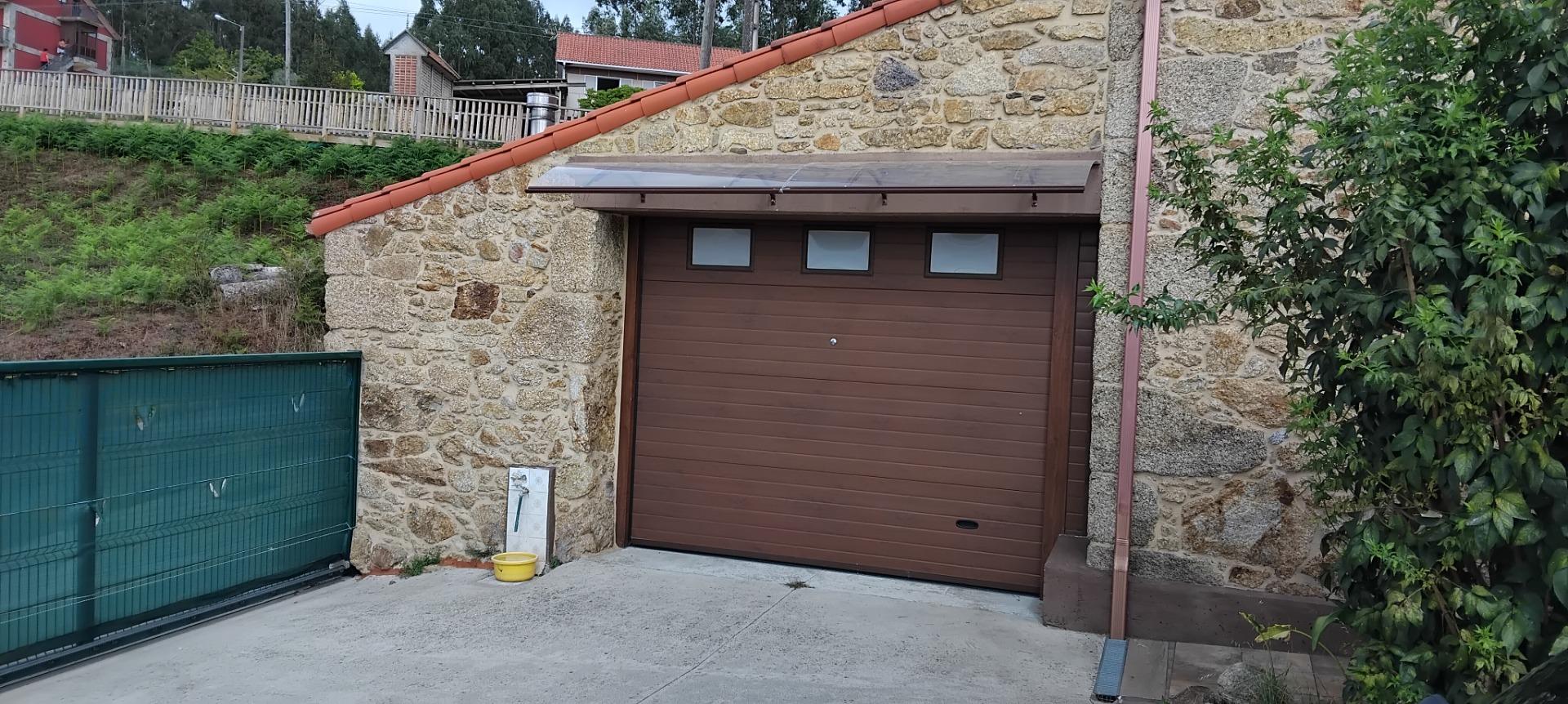 Casa de piedra totalmente reformada con parcela de 1.308 m2  - foto 5