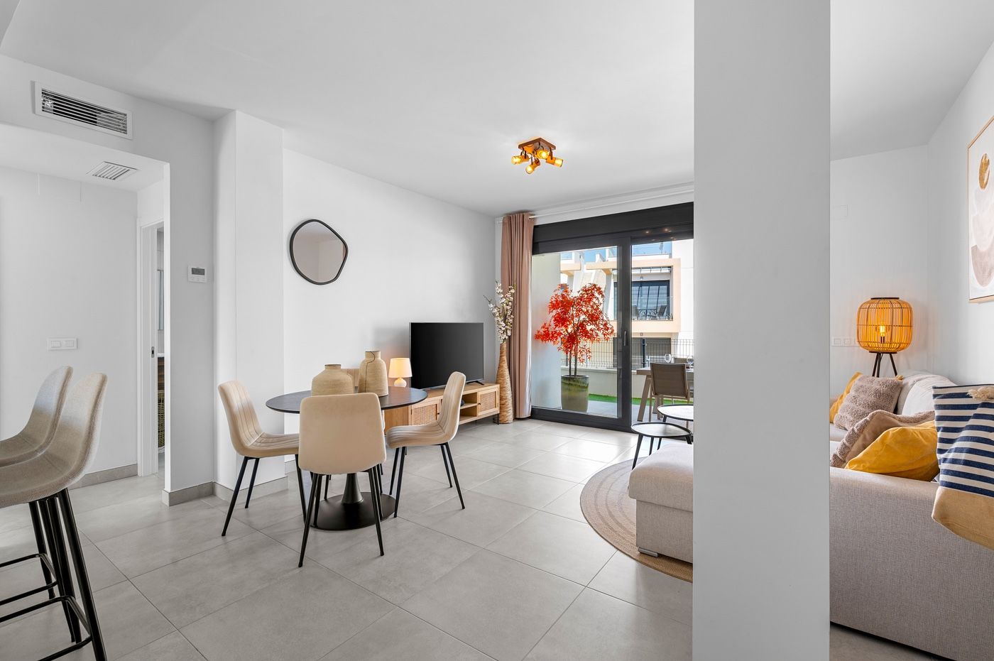 APARTAMENTO DE 2 DORMITORIOS Y 2 BAÑOS EN ORIHUELA COSTA (PA - foto 4