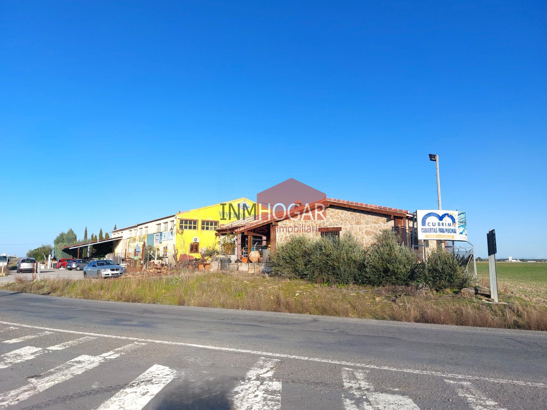4.740 metros de PARCELA, 500 metros de NAVE y CASA PREFABRIC - foto 5