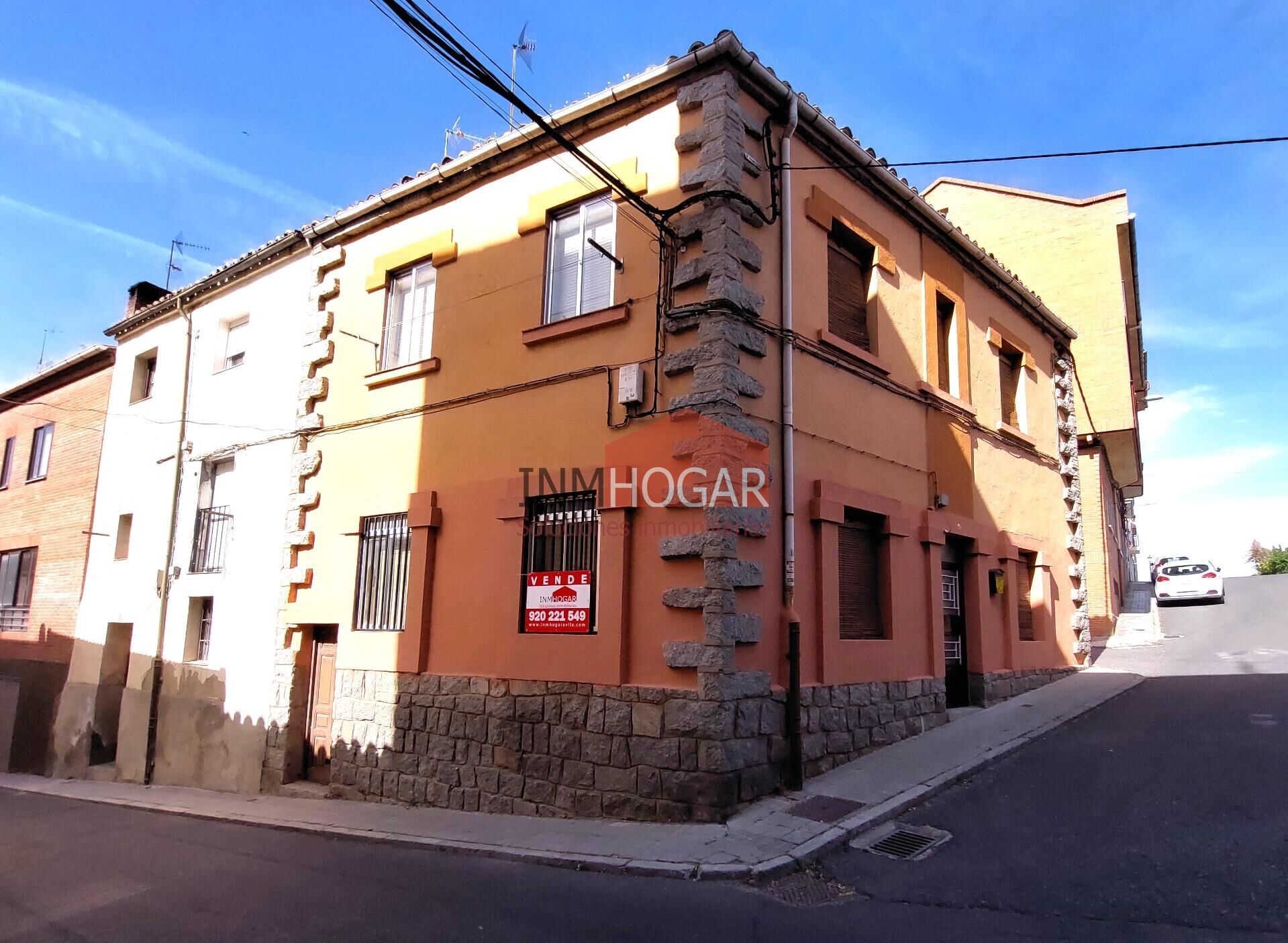 VIVIENDA UNIFAMILIAR EN LA ZONA SUR