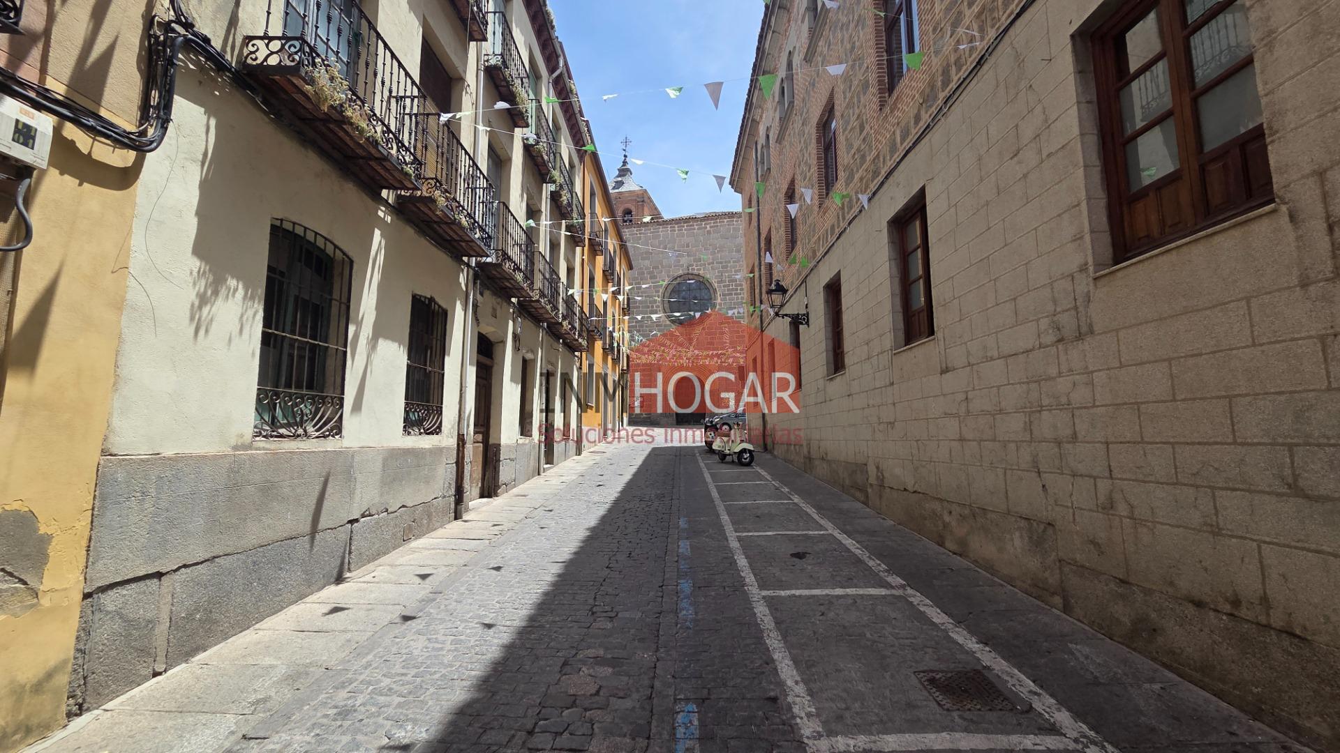 EDIFICIO EN VENTA EN LA ZONA AMURALLADA  DEL CHICO, ÁVILA - foto 5