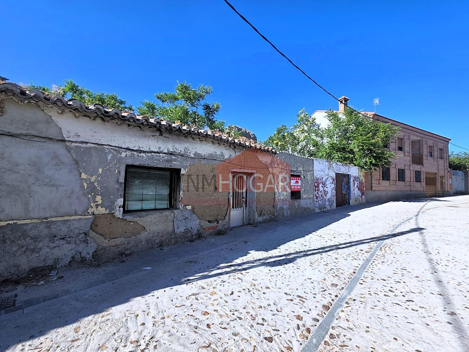 Casa de pueblo para reformar íntegramente en Madrigal de las Altas Torres
