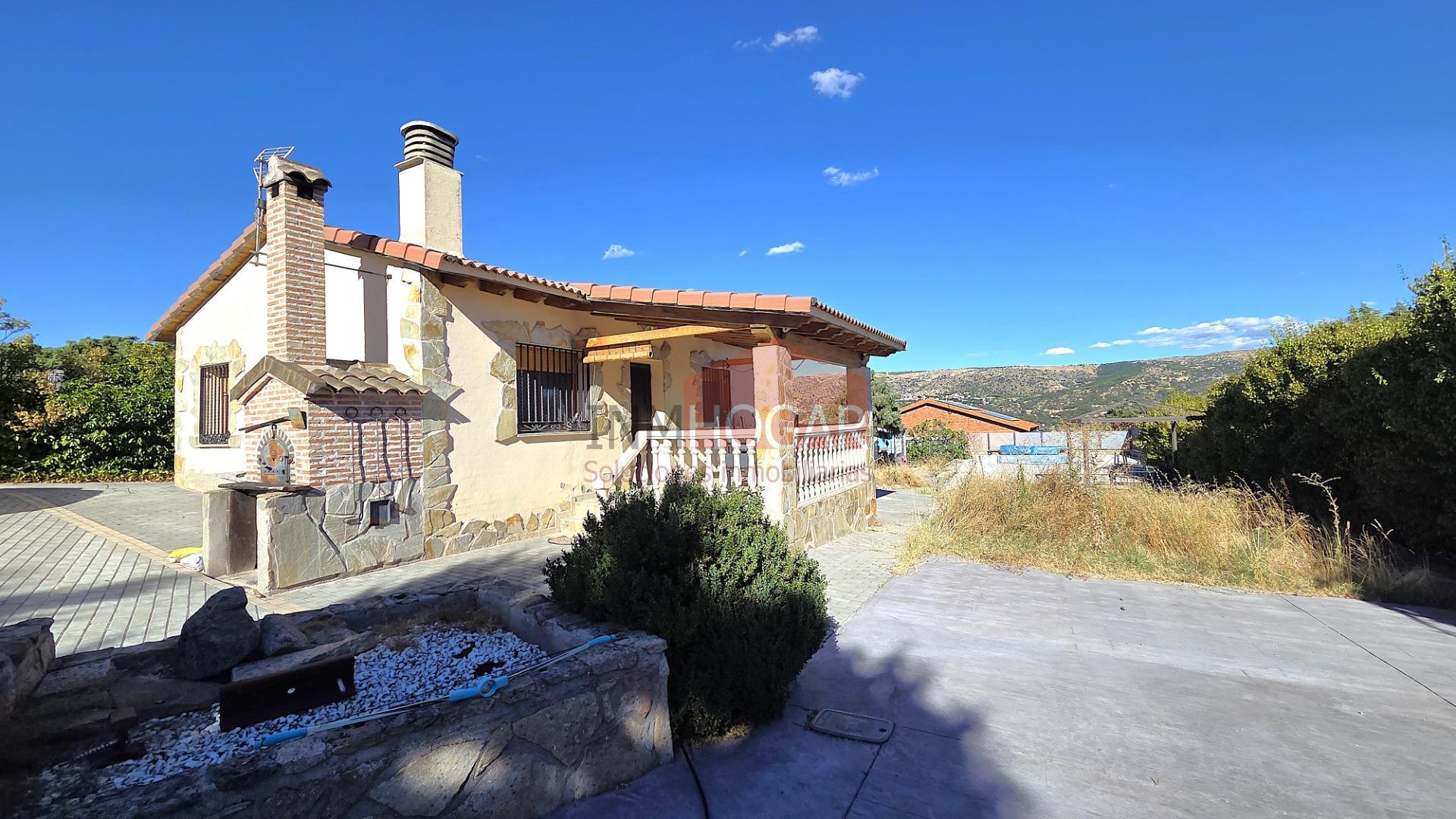 CHALET EN SANTA CRUZ DE PINARES