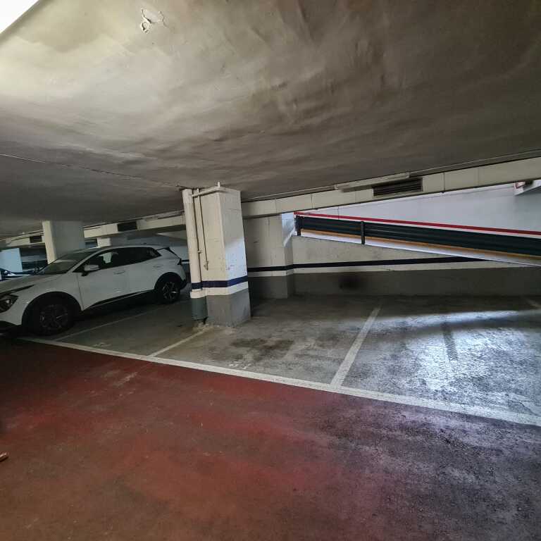 Parking coche en Venta en Barcelona Barcelona SANT GERVASI - foto 2